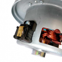 Двигатель пылесоса 1400W, D135мм, d115мм, H113мм, h50мм, клеммы вместе, 230V, v1167 Двигатель пылесоса 1400W, D135мм, d115мм, H113мм, h50мм, клеммы вместе, 230V, v1167